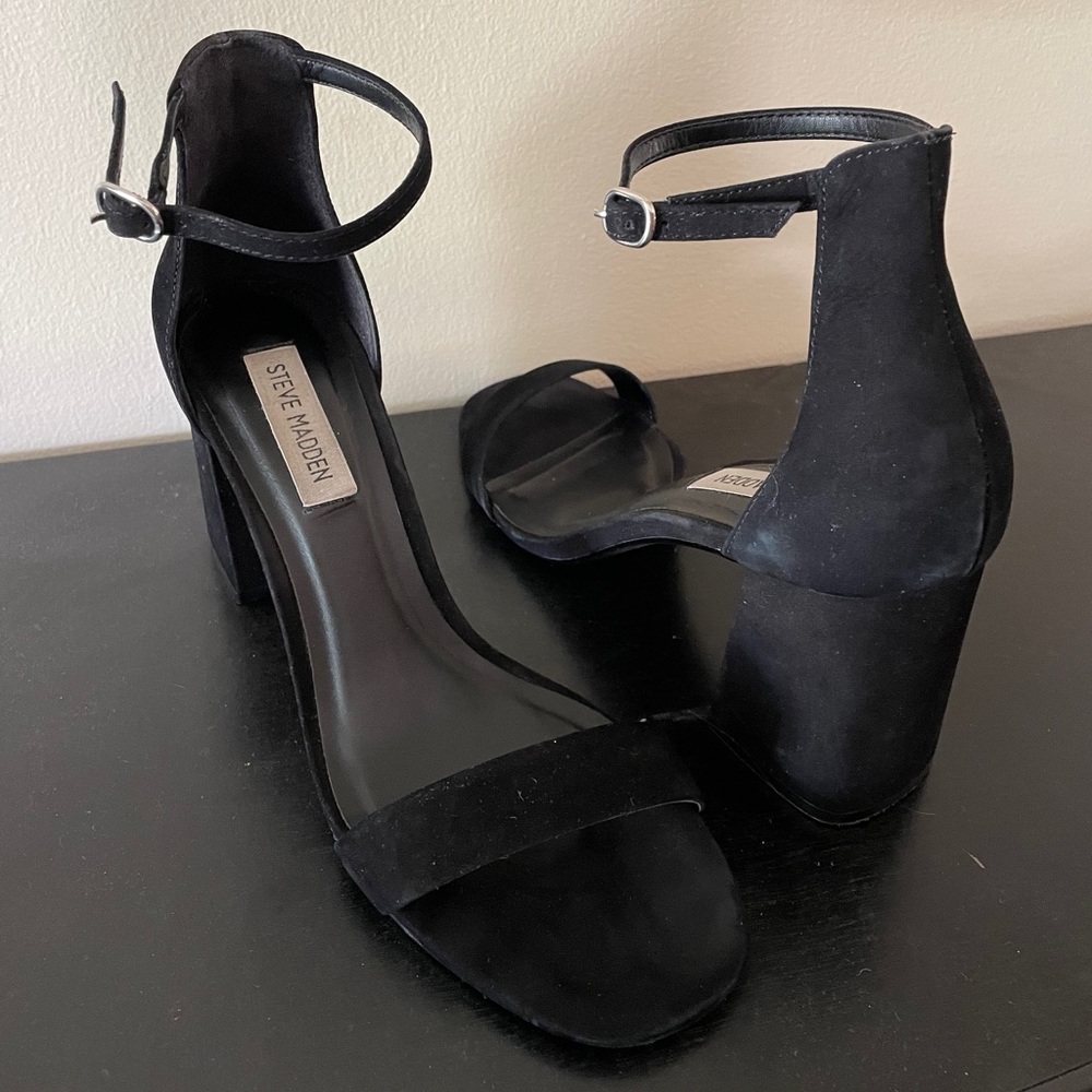 Steve Madden Ireneew black suede heel size 8